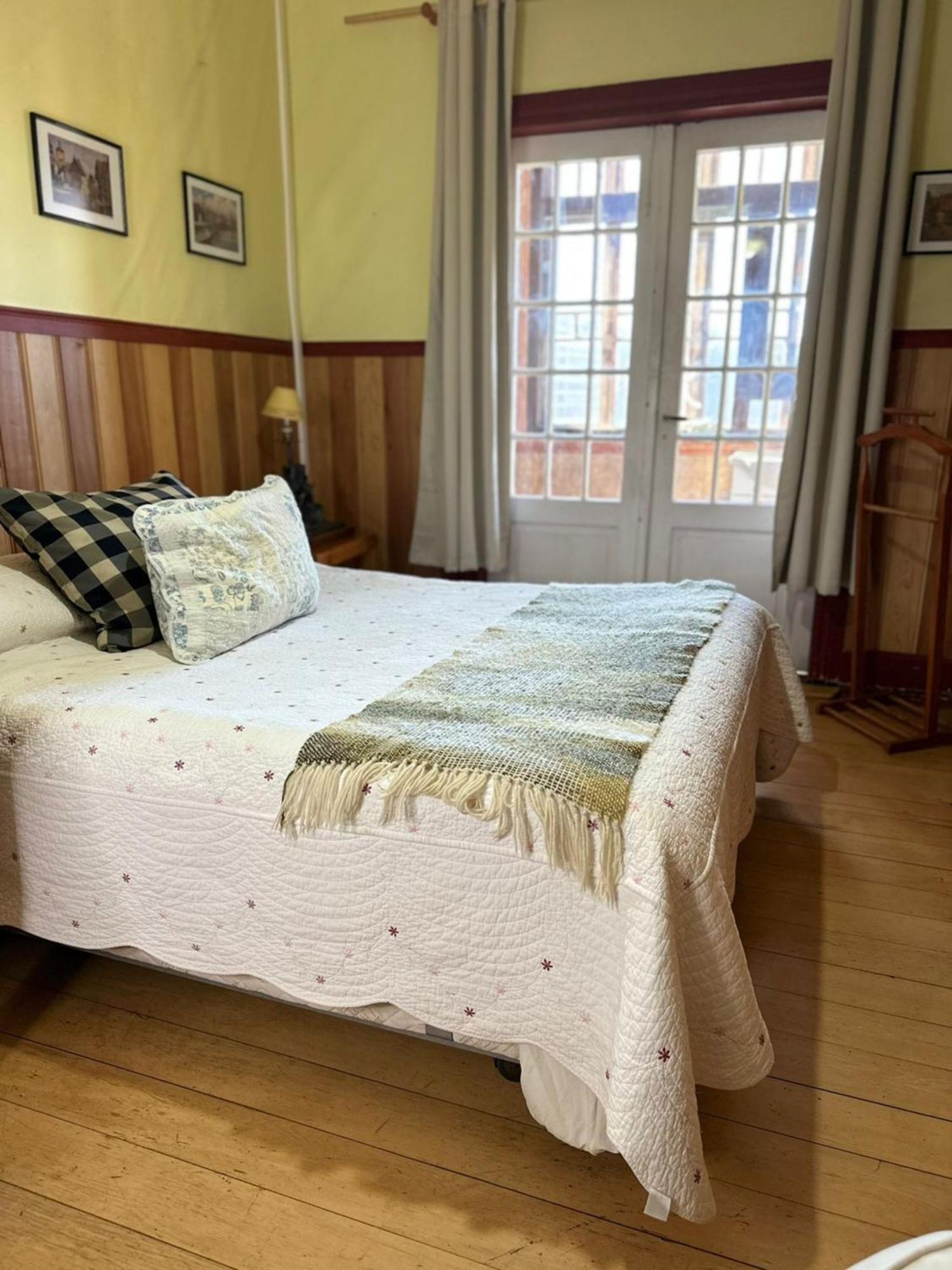 Apartmán Hostal Florencia Puerto Varas Exteriér fotografie